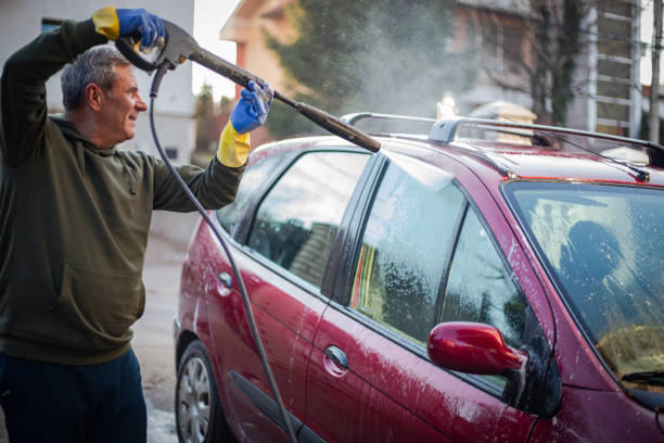 Best Garage Pressure Washing  in Lyons, OR